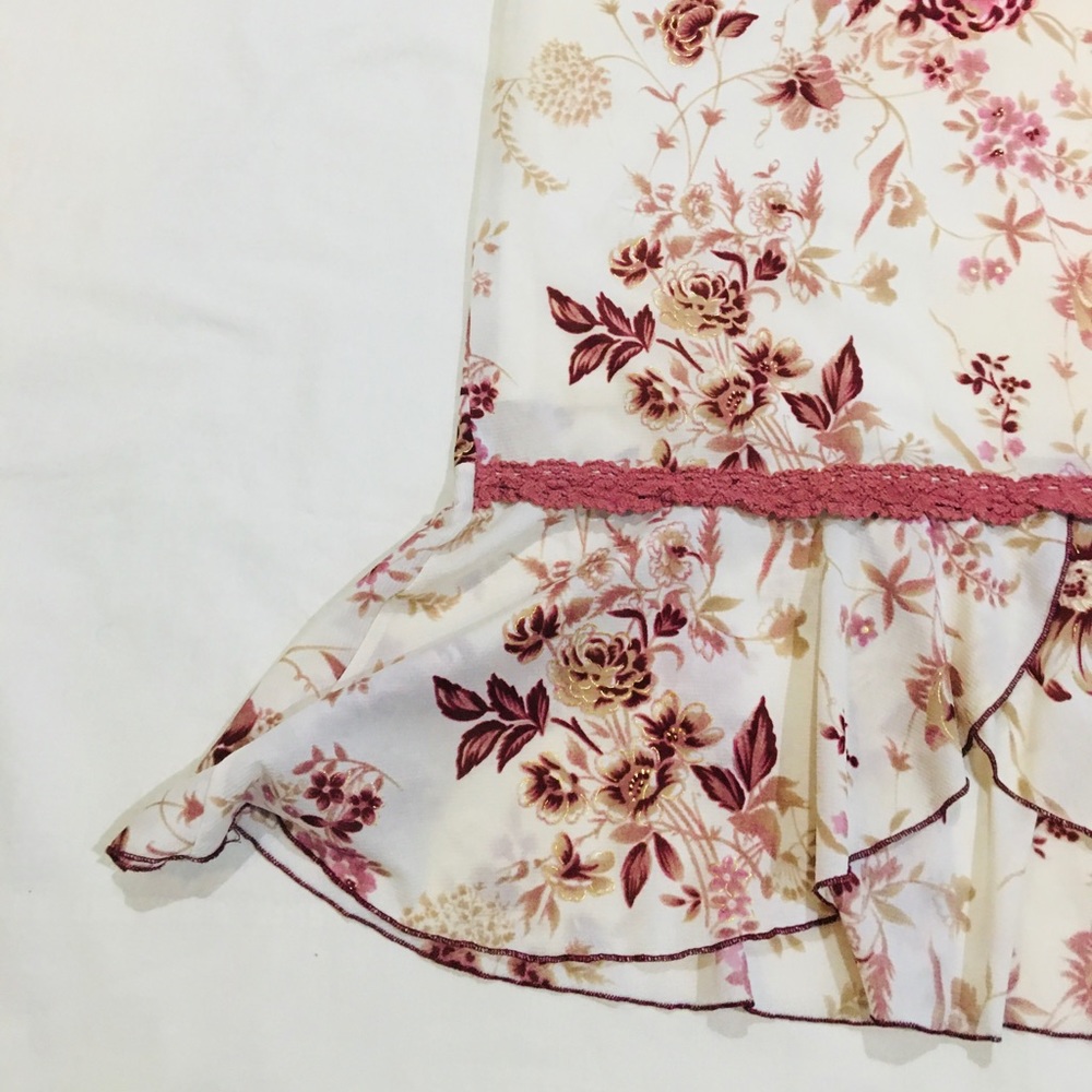 Cream and Pink Floral Mermaid Flare Dress with Gold Detailed Roses - Picture 9 of 13